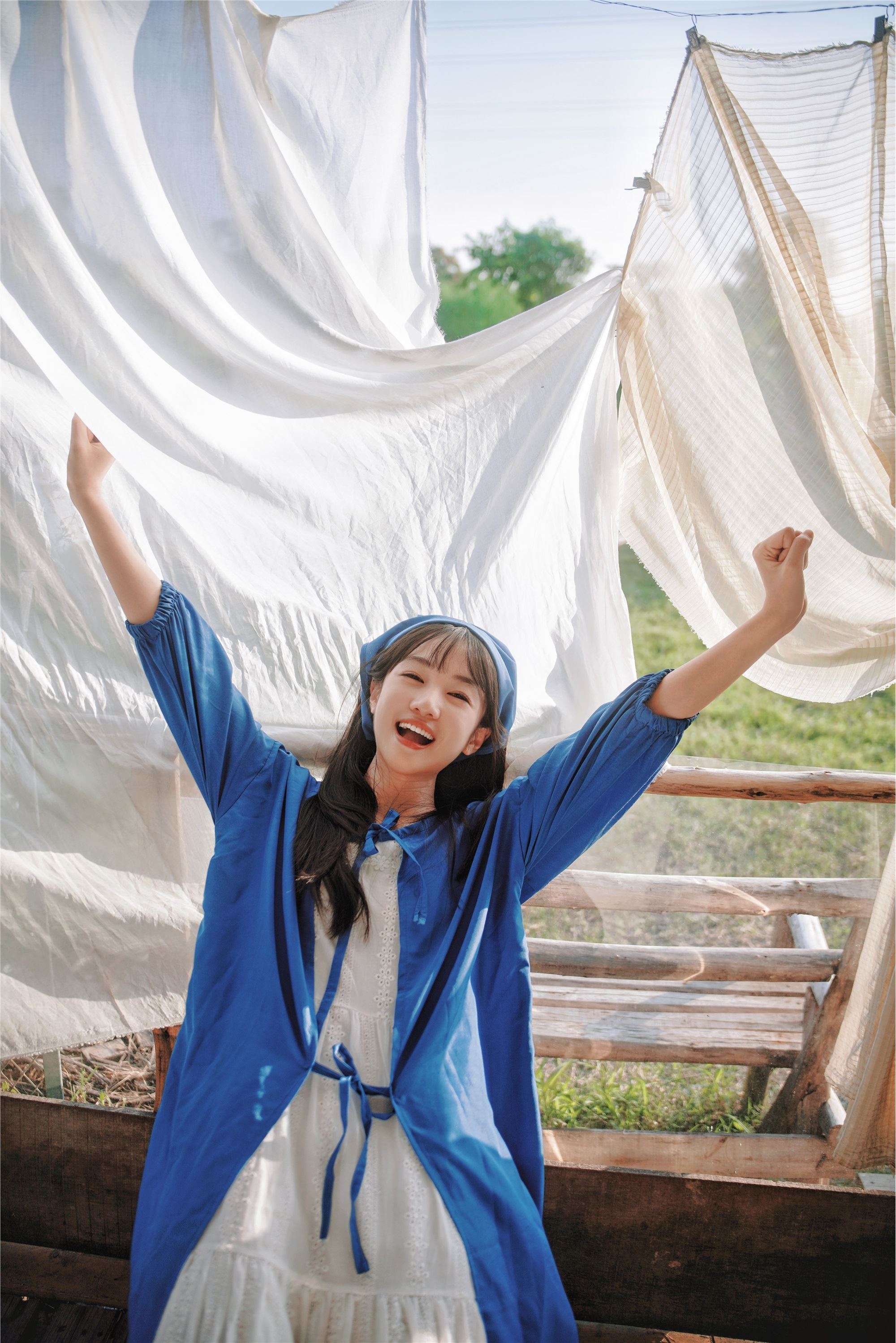 YITUYU艺图语 2025.01.08 田园暮歌，花裙少女之韵 巨大王